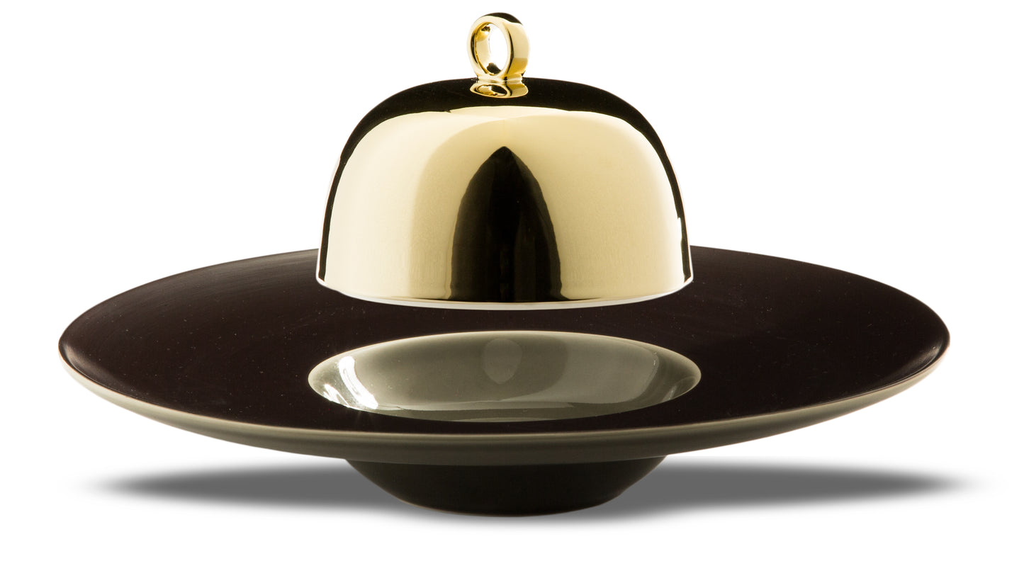 Gold cloche Ø 13,5 h 9,5 cm