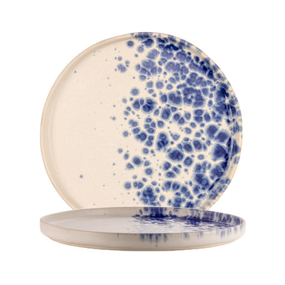White dessert plate with blue reactive dots 20.5cm
